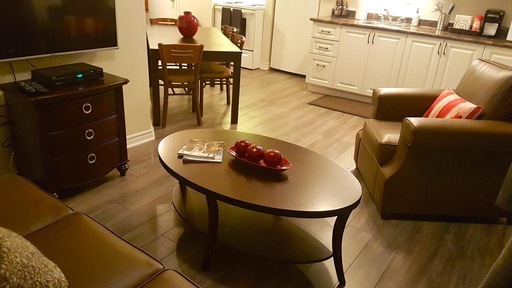 1-Bedroom Apartment Sweet #8 By Amazing Property Rentals Gatineau Exterior foto